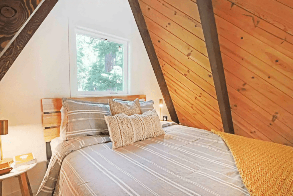 A-frame cabin master bedroom in Lake Tahoe airbnb