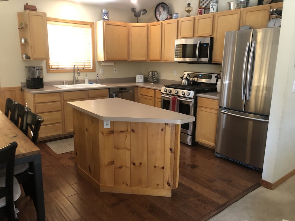 Updated kitchen at East End Donner Lake